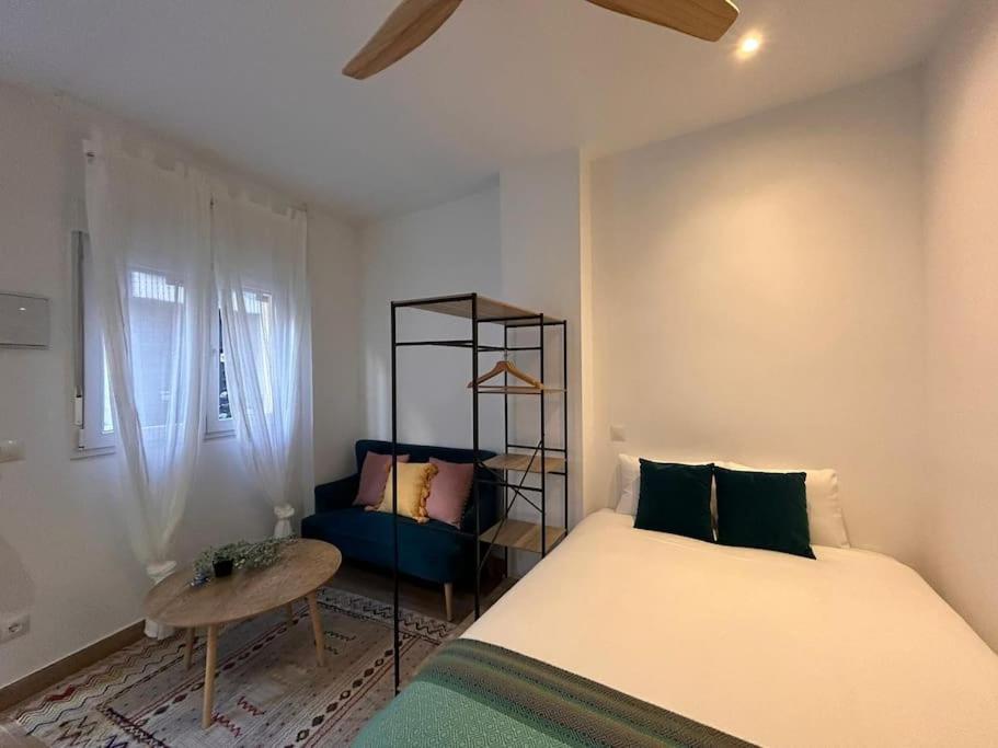 Ideal Studio In Cuatro Caminos - Guipuzcoa Мадрид Экстерьер фото